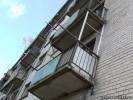 В Рыбинском районе обвалился балкон вместе с женщиной 50 лет