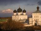 Житель Ярославля с приятелем ограбили Свято-Троицкую церковь в Кирове