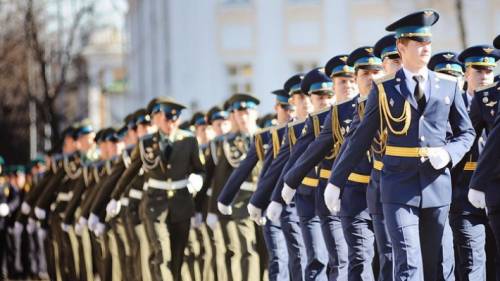 Генеральная репетиция юбилейного парада Победы прошла в Ярославле