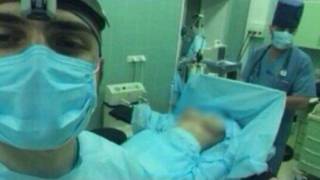 Ярославский студент медик стал виновником скандала, опубликовав в соцсетях фото обнаженной пациентки.