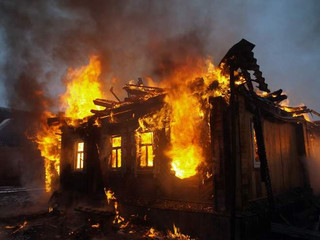 В Ярославской области при пожаре погиб мужчина