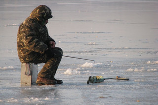 С льдины на Волге спасали рыбаков