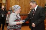 33 семьи к Новому году получили ключи от новых квартир из рук губернатора Ястребова